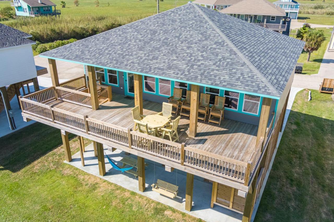 Stylish 4Br Crystal Beach Retreat Walk To Beach Bolivar Peninsula Εξωτερικό φωτογραφία